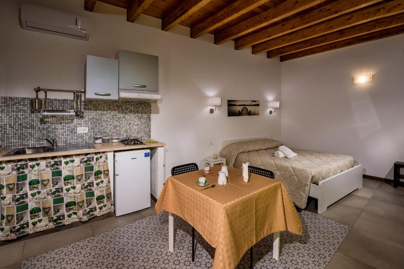 Apartamento Il Cortile Castellammare del Golfo Exterior foto