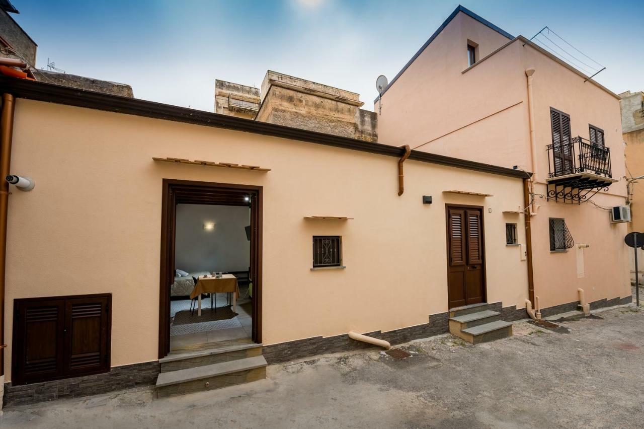 Apartamento Il Cortile Castellammare del Golfo Exterior foto